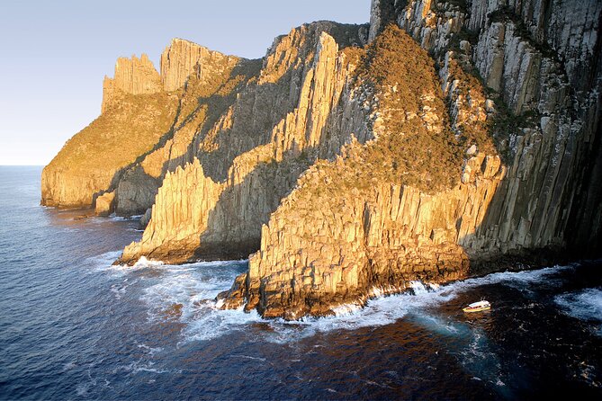 Tasman Island Cruises and Port Arthur Historic Site Day Tour from Hobart - Guides and group size: why the day feels smoother than DIY