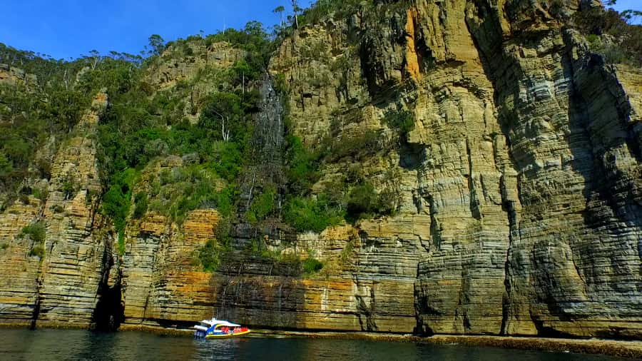 Tasman Peninsula Day Trip with Cruise & Devils from Hobart - Port Arthur to Eaglehawk Neck: the cruise route that makes the views worth it