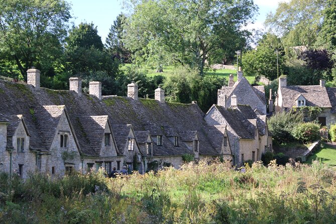 The Cotswolds Tour From Bath (Small group) - How the Minibus Ride and Guides Turn Stops Into a Story