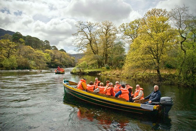 The Gap of Dunloe Full-Day Tour from Killarney - Choosing your route through the Gap of Dunloe: hike it or go by jaunting cart
