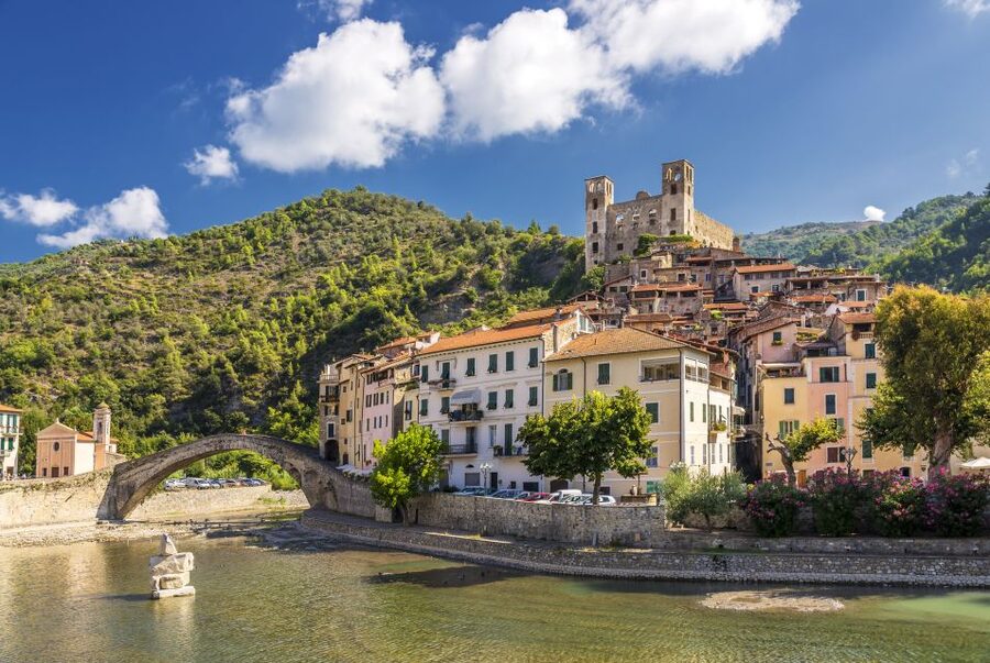 The Italian Riviera: Full-Day Tour from Nice - Rolling out of Nice: the road-trip comfort factor