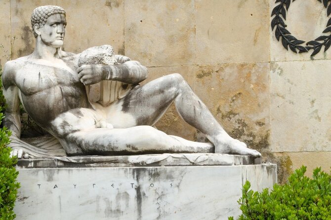Thermopylae and Delphi Private Full-Day Tour from Athens - Should you book this private Thermopylae and Delphi day trip?