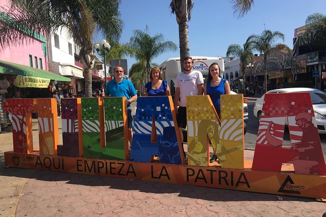 Tijuana Toe Dip: Day Trip from San Diego - The border crossing: the part you should plan for
