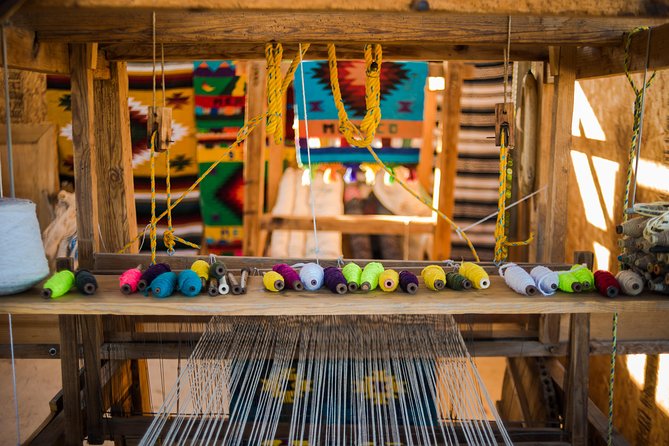 Todos Santos Day Trip from Cabo San Lucas - JUSTINA blanket weaving: where the craft becomes real