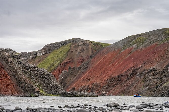 Top-Rated Family Rafting-Warm Drysuits, Volcanic Canyon, Epic Fun - Safety You Can Feel: Guides, Safety Kayakers, and Calm Coaching