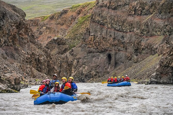 Top-Rated Family Rafting-Warm Drysuits, Volcanic Canyon, Epic Fun - Weather Reality: How Conditions Affect the Fun