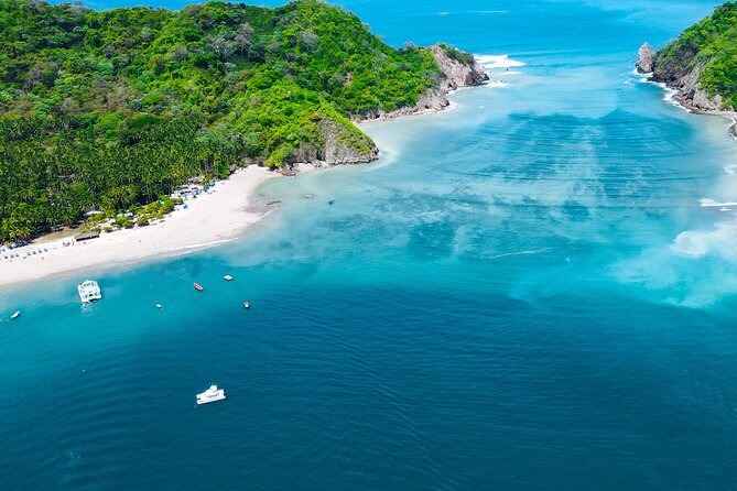 Tortuga Island Full Day Tour from San José with Lunch - Returning to San José: when cold AC and choppy water matter