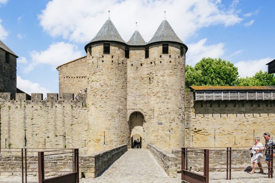 Toulouse: Carcassonne Day Trip by Coach with Audioguide - Château Comtal: Your Two-Hour Self-Guided Block