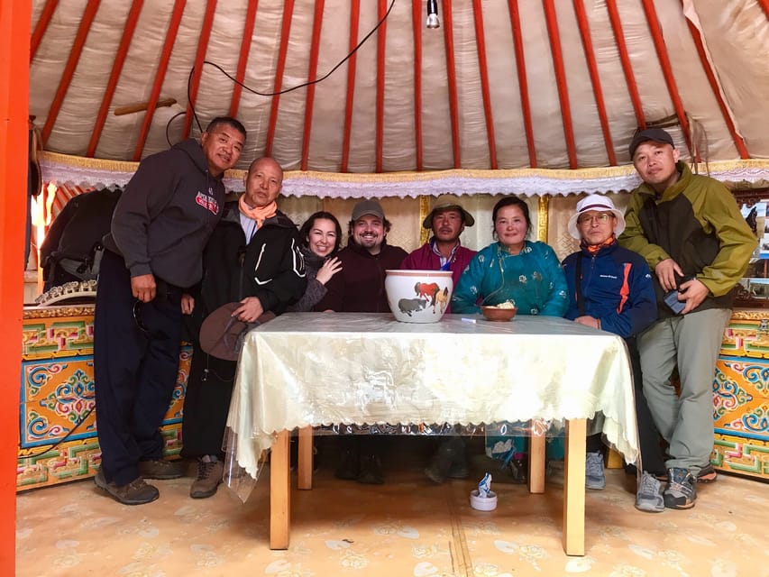 Ulaanbaatar: Semi-Gobi Desert Day Trip & Camel Ride - The lunch stop: where the tour slows down on purpose