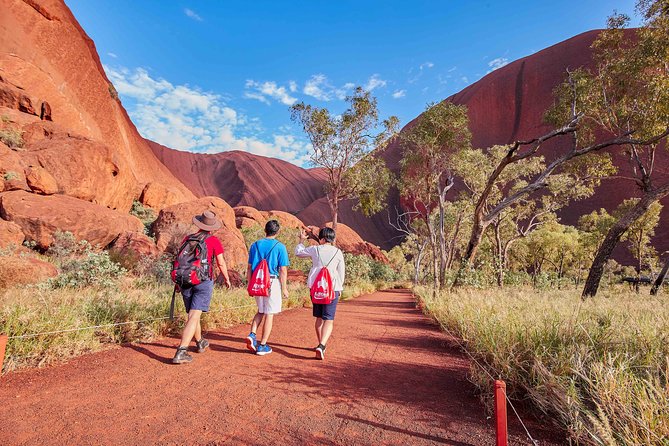 Uluru (Ayers Rock) Base and Sunset Half-Day Trip with Opt Outback BBQ Dinner - Uluru, in a tight 5-ish hours: how the rhythm really works