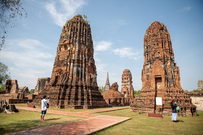 UNESCO's Ayutthaya Historical Park: Full-Day Tour from Bangkok - Bang Pa-In Palace: royal grounds with ponds and waterways