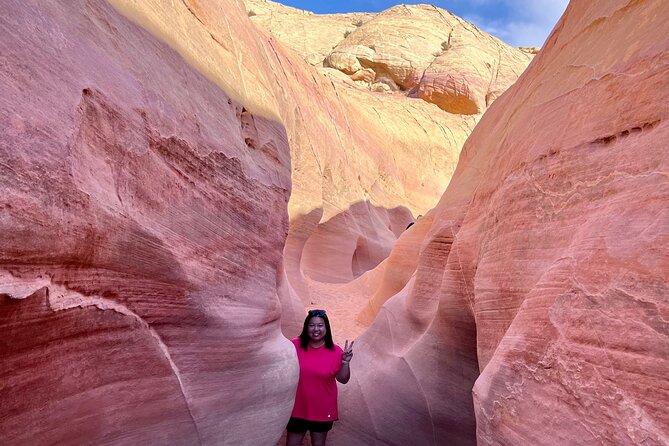 Valley of Fire and Red Rock Canyon Day Tour from Las Vegas - Small-Group Comfort and Photo Timing on the Van Ride