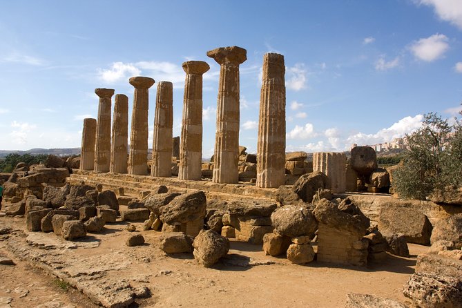 Valley of the Temples and Villa Romana del Casale Day Trip from Taormina - Entrance fees and the “ticket moment” at the gate