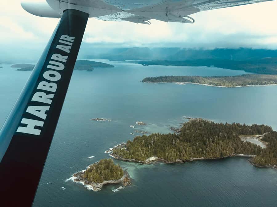 Vancouver to Victoria Seaplane Day Trip + Butchart Gardens - Seaplane mornings: Vancouver to Victoria from the air