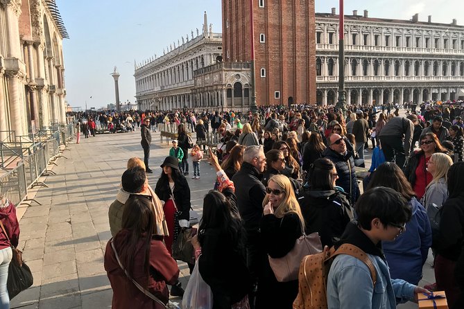 Venice Full-Day Tour from Lake Garda - Optional lagoon boat tour: a break from heat and crowds