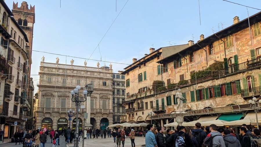 Verona Full-Day Tour from Lake Garda - Key Things You’ll Notice on This Verona Day Trip