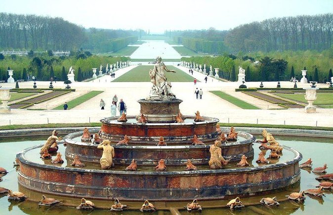 Versailles Domain Audio Guided Half Day Tour from Paris - What This “Tour” Really Gives You: Coach + Audio, Not a Guided Walk