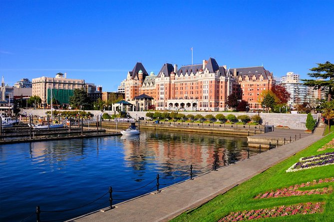 Victoria and Butchart Gardens Day Trip from Vancouver - Why this coach-and-ferry format is smart for one-day Victoria