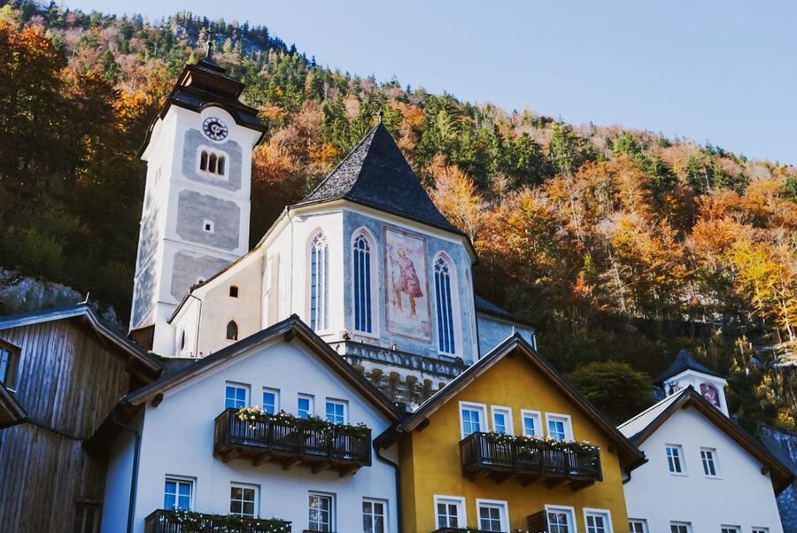 Vienna: Hallstatt Day Trip with Boat Ride Option - Schloss Ort: The Castle Wedding Bridge Photo Stop