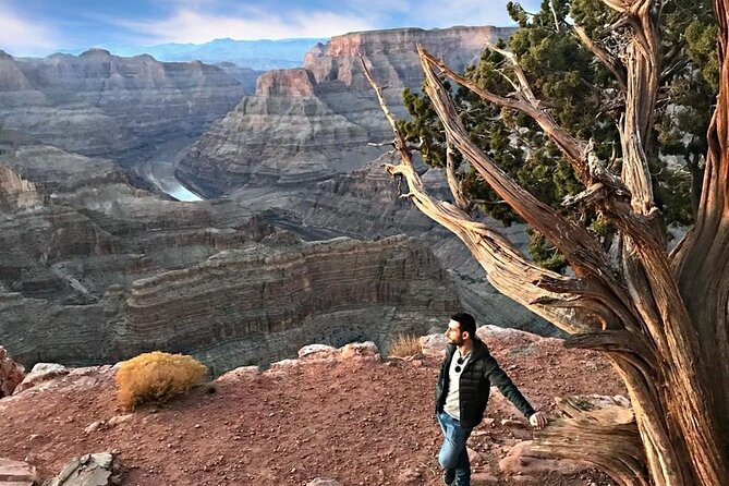 VIP Luxury Grand Canyon West and Hoover Dam with Skywalk - Eagle Point: viewpoints and the Indian Village cultural stop