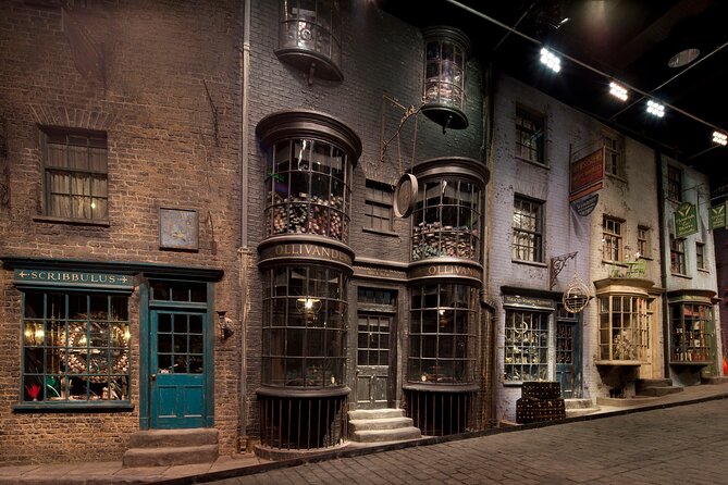 Warner Bros. Studio Tour London - The Making of Harry Potter and Oxford Day Trip - The real value of a combo: what you’re buying with your day