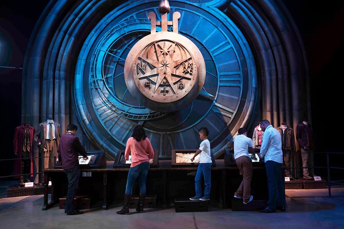 Warner Bros. Studio Tour London - The Making of Harry Potter and Oxford Day Trip - Practical tips to make the day run smoother
