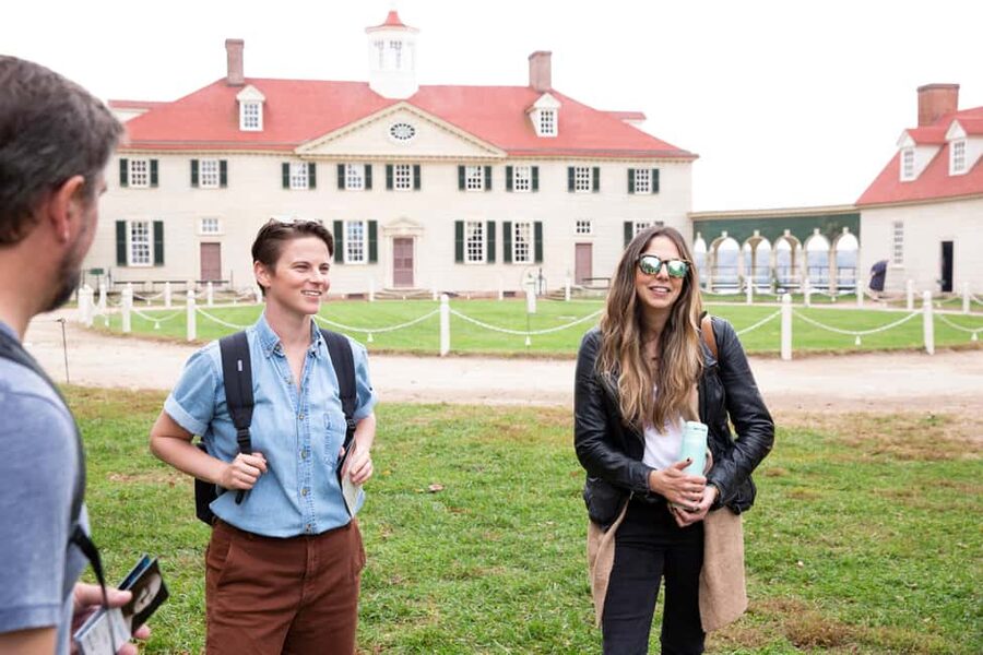Washington DC: Mt. Vernon Day Trip with River Cruise - The ride back to DC: boxed picnic lunch on the timeline