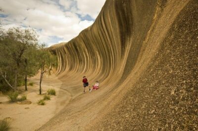 Wave Rock, York and Aboriginal Cultural Day Tour from Perth - York Town Hall stop: photo time, a real town feel, and a fast morning