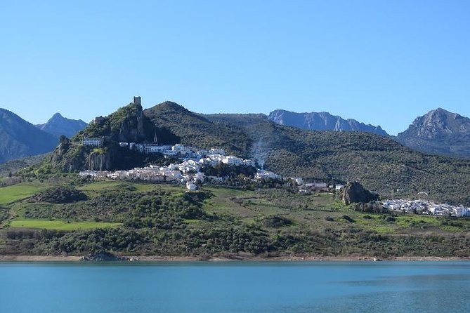 White Villages and Ronda Day Tour from Seville - Getting to the villages: Seville pick-ups and shared transfer reality