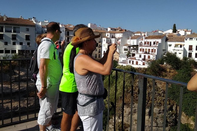 White Villages and Ronda Guided Day Tour from Seville - Stop 1 Feel: Zahara de la Sierra and White Town Walking Time
