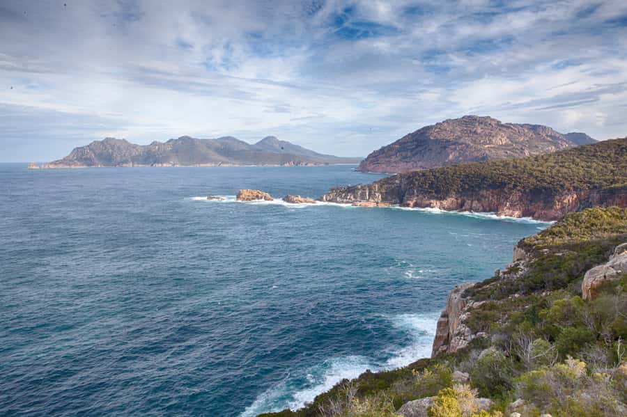 Wineglass Bay & Freycinet National Park Day Trip from Hobart - Optional wine tastings: what you can add after the hike