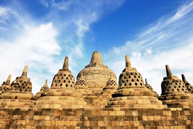 Yogyakarta: Borobudur Climb-up & Prambanan Day Trip All Inclusive - Borobudur Climb-Up: Bell-Shaped Spires and 504 Buddhas