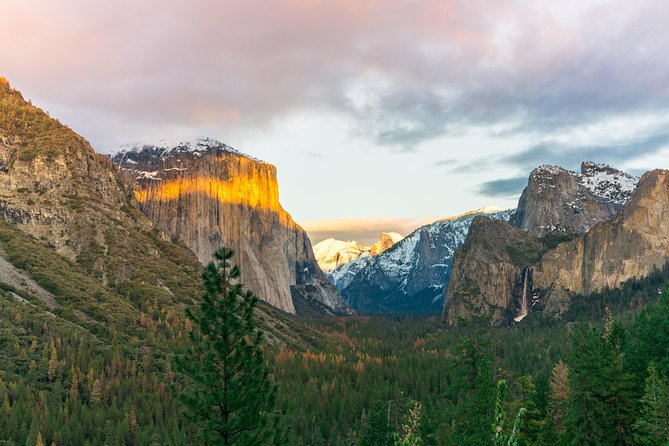 Yosemite National Park 2-Day Tour from San Francisco with Lodging - Day 1: Bay Bridge to Giant Sequoias, with Tunnel View and Yosemite Village breaks