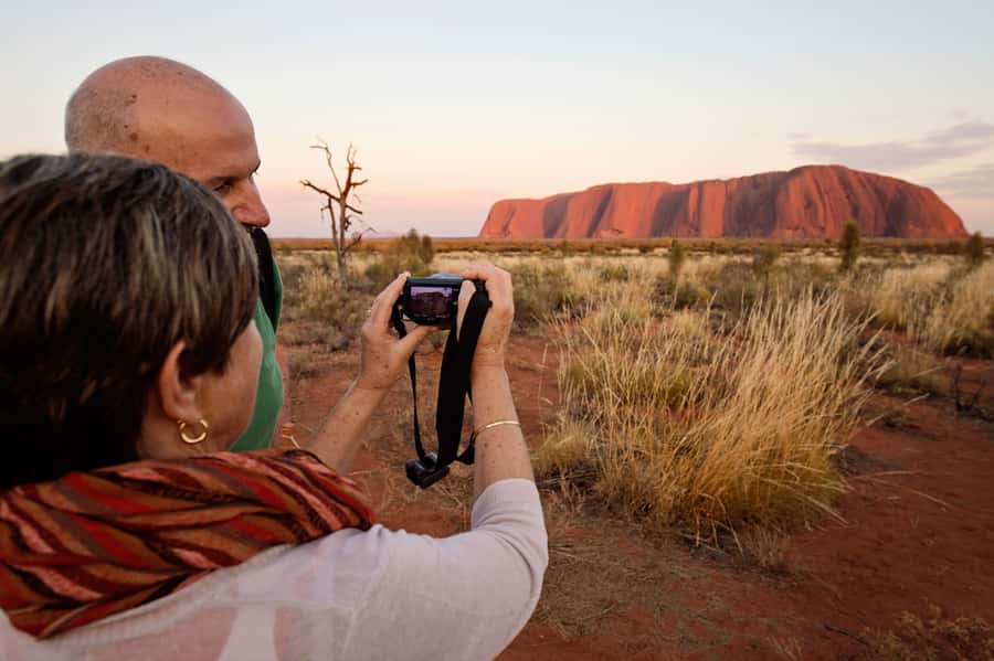 Yulara: Uluru Sunrise and Kata Tjuta Day Trip by Bus - The Early Start: Leaving Yulara for Sunrise Timing