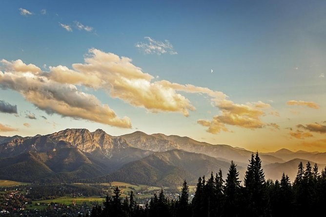 Zakopane and Tatras Mountains Day Tour from Krakow - Why Zakopane and Gubałówka work so well as a day trip from Krakow