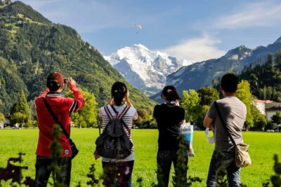 Zurich: Day Trip to Grindelwald, Interlaken & Lauterbrunnen - Interlaken: short free time, big photo payoff