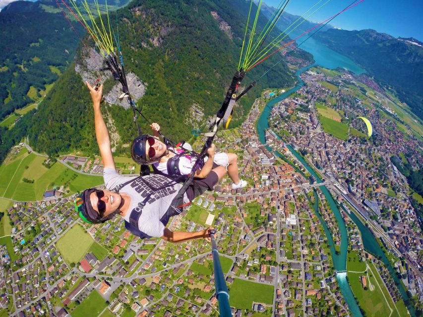 Zurich: Day trip to Interlaken incl. tandem paragliding - Zurich to Interlaken: the one-day alpine formula that works