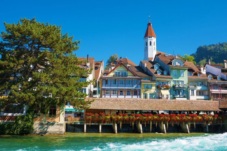 Zurich: Day trip to Interlaken incl. tandem paragliding - The transfers: bus to Interlaken, then van to the mountain